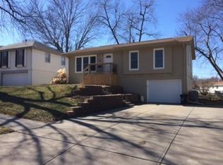 3380 S 127th St, Omaha, NE 68144