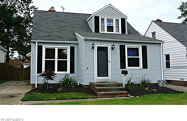 1st image of 1600 Wexford Ave