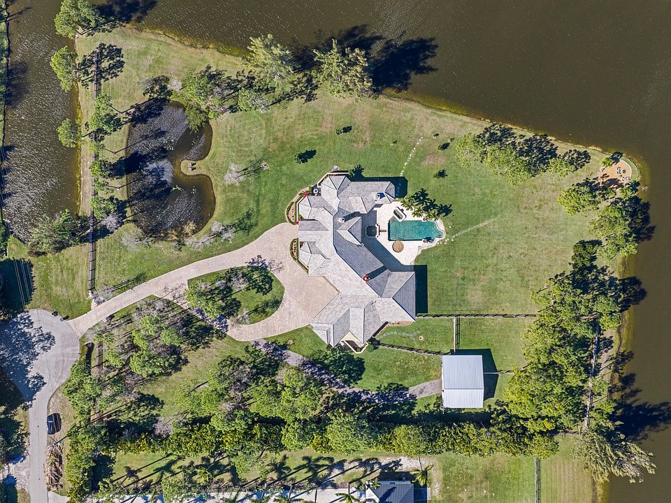 1st image of 11581 Manatee Terrace