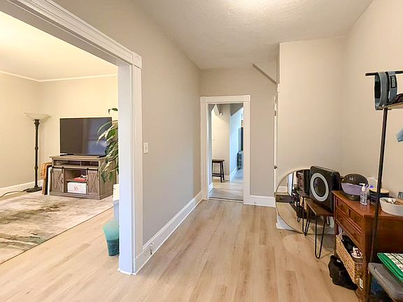 2nd image of 41-43 Winthrop Ave #1