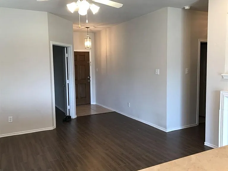 10973 Hawks Landing Rd — Photo 11