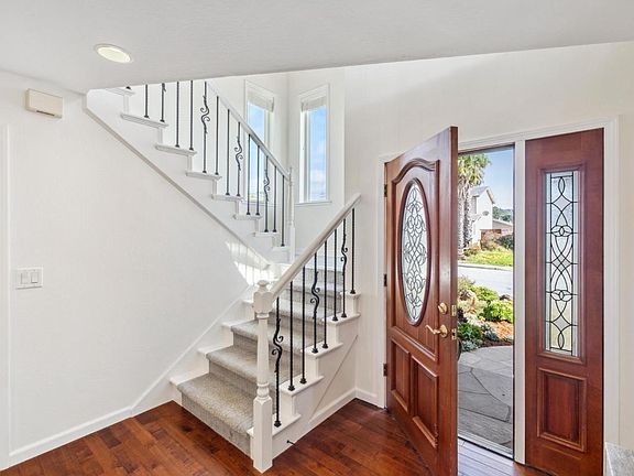 5th image of 522 Highland Ave