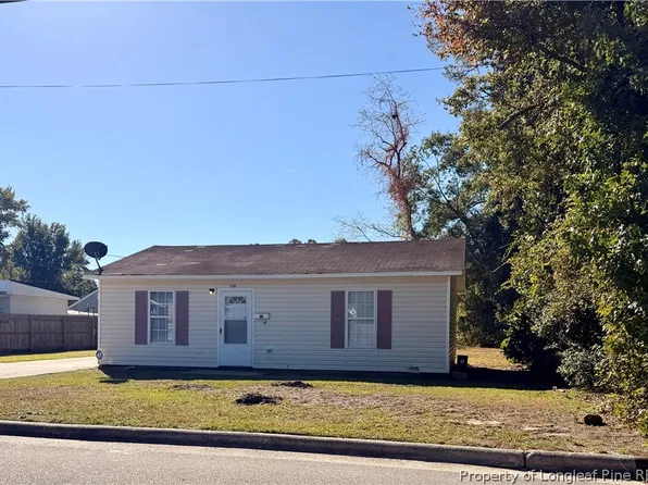 1210 E 7th St, Lumberton, NC 28358