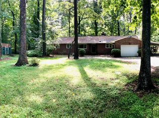 132 Twin Lake Cir, Newport News, VA 23608