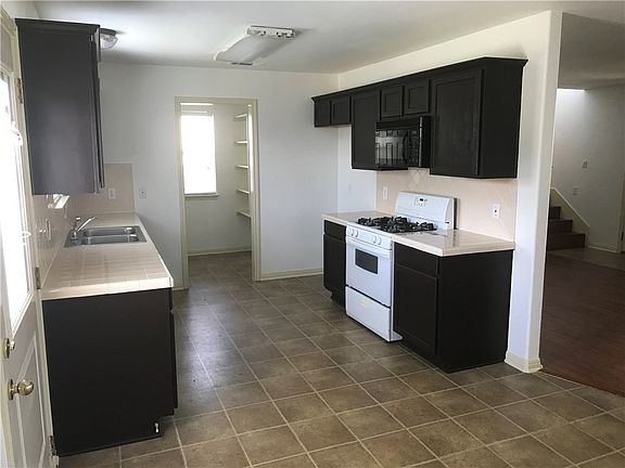 2nd image of 5836 Pinon Vista Dr