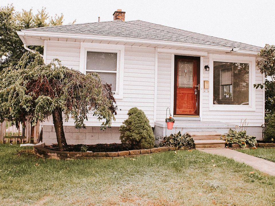 1st image of 605 Saint Johns St