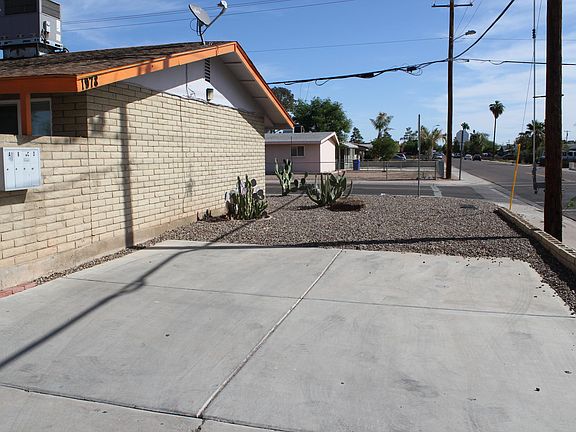 5th image of 1978 E Don Carlos Ave APT D