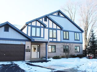 2627 Harbor Dr #2627, Joliet, IL