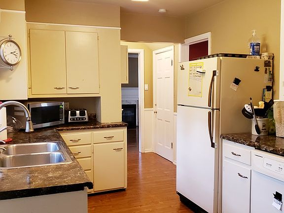 5th image of 1511 S College Ave