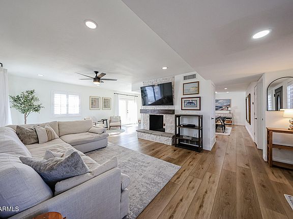 4th image of 10818 N 83RD Street