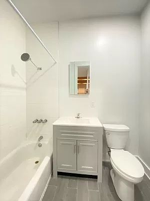 5th image of 216 W 104th St APT 1C
