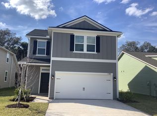 1100 Tara Ln, Jacksonville, FL 32216