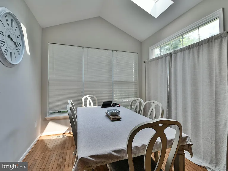 5807 Ivy League Dr — Photo 10