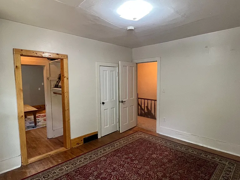 2900 S Walts Ave — Photo 3