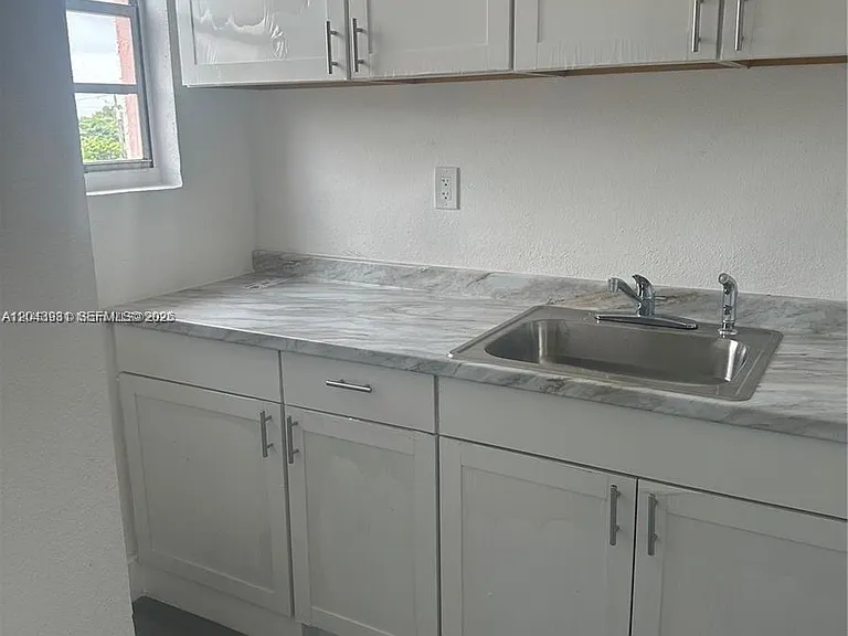 2961 SW 5th St #21 — Photo 4