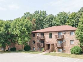 Cedar Creek Apartments-Oshkosh