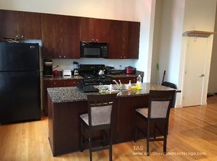 2401 W North Ave #303, Chicago, IL 60622
