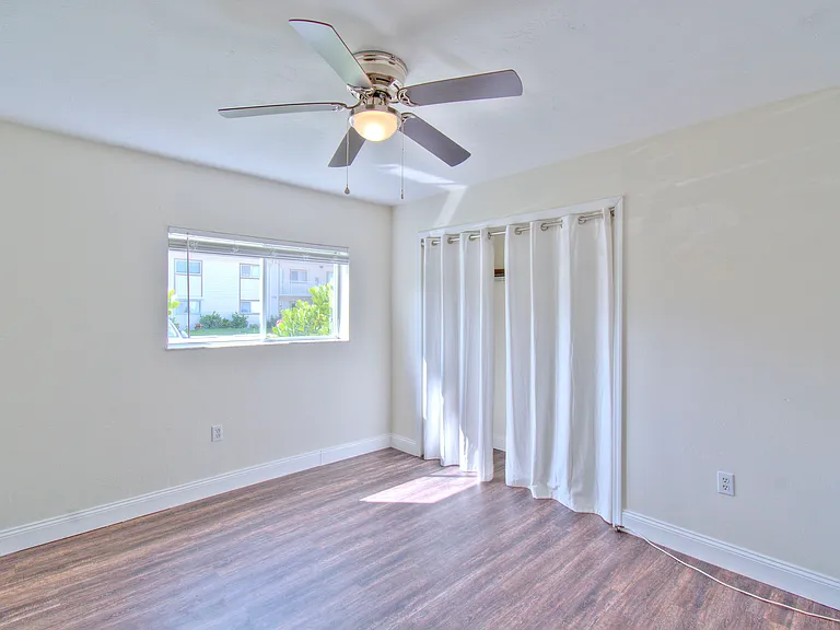 2385 Naples Trace Cir #2 — Photo 16