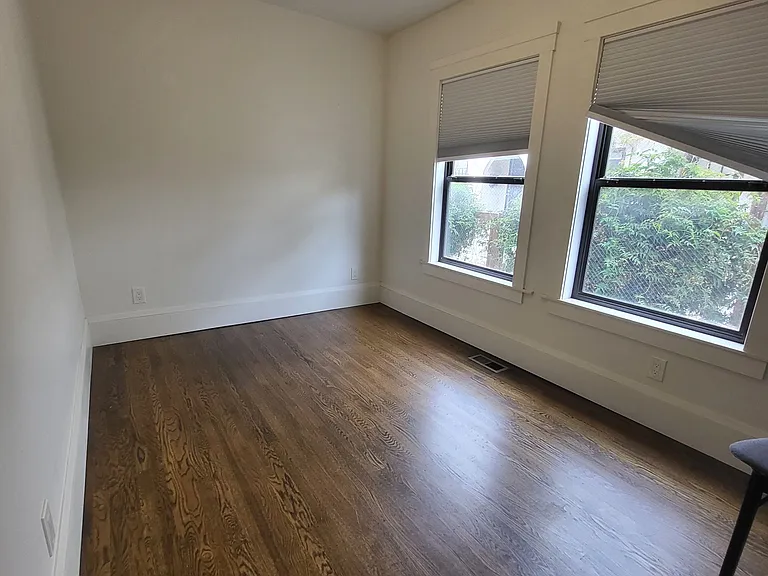 2629 Regent St — Photo 15