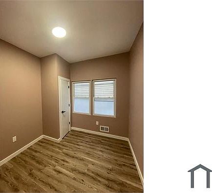 5th image of 331 Sussex Ave #2B