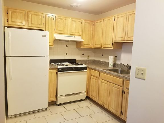 5th image of 1615 St Marks Ave #2
