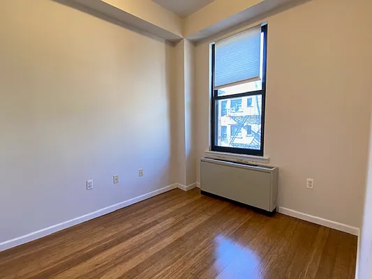 Rented by REAL New York | media 40