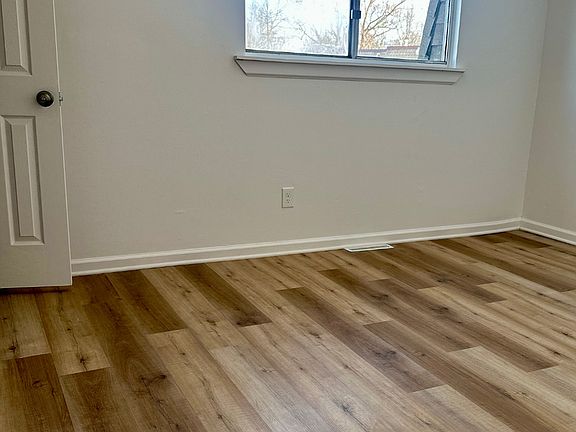 5th image of 600 Commerce Ave NW #680