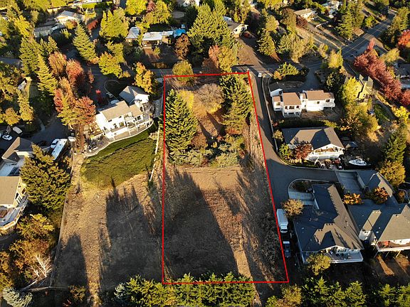 2nd image of 1391 Highcrest Dr