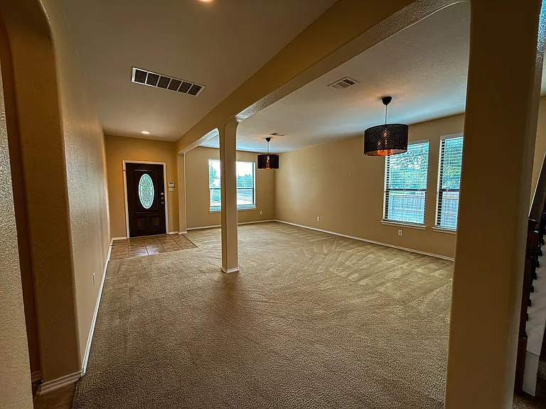 2250 Howry Dr — Photo 15