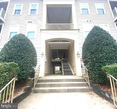 1st image of 13615 Garfield Pl APT 303