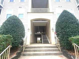 13615 Garfield Pl APT 303, Woodbridge, VA 22191