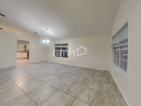 3rd image of 2326 Creekfront Dr