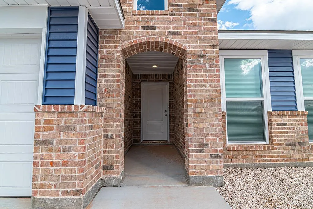 Building Photo - 2912 Pitchfork Ranch Rd
