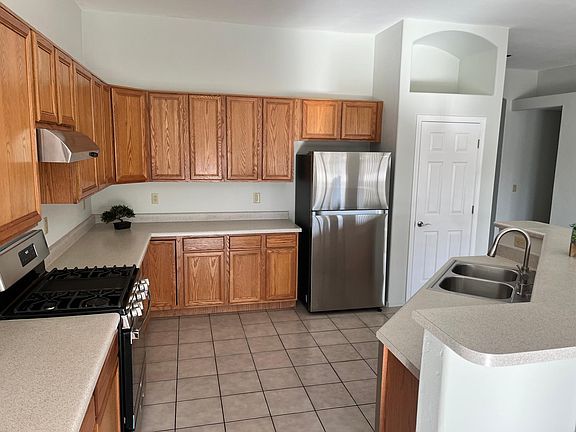 3rd image of 2321 N Avenida Tabica