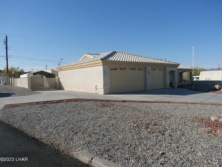3258 Kiowa Blvd S — Photo 14