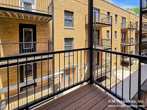 3rd image of 2227 N Bissell St APT 2