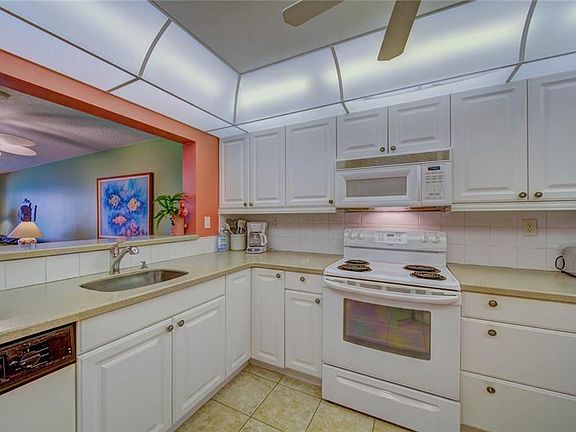 5th image of 9400 S Ocean Dr APT 904B