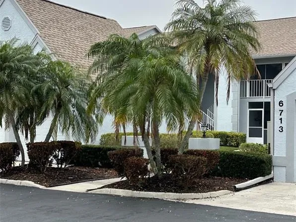 6713 Stone River Rd APT 206, Bradenton, FL 34203