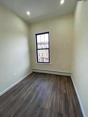 Rented by Mirador Real Estate | media 7