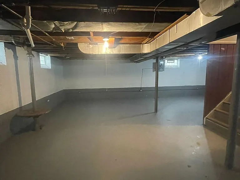 18010 Lesure St — Photo 11