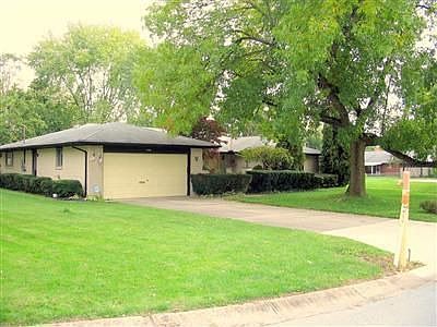 1st image of 5706 N Copper Ct