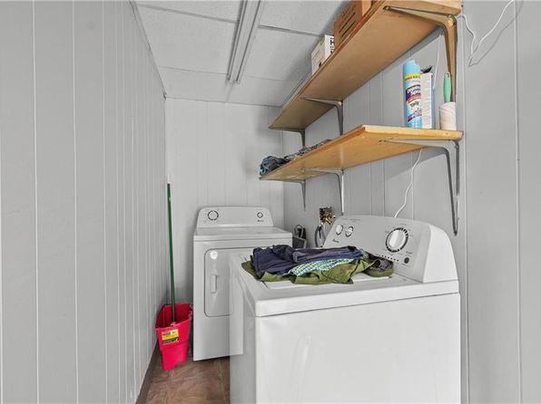 warwick-rhode-island-66003607 picture