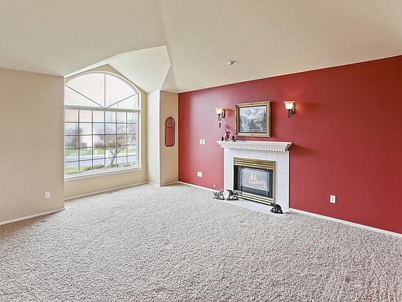5th image of 6011 S Julia Ct