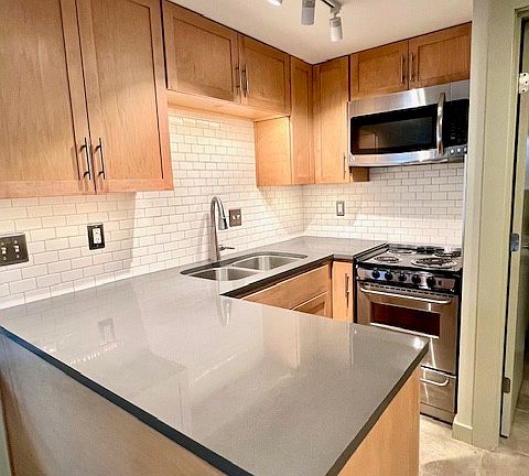 5th image of 13239 4th Ave NW #B