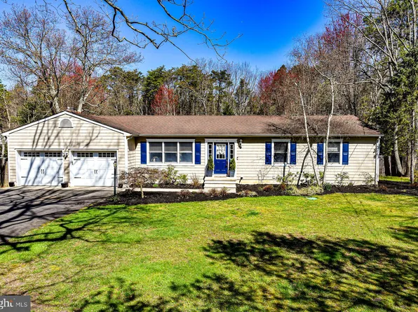 21 Hopkins Rd, New Egypt, NJ 08533