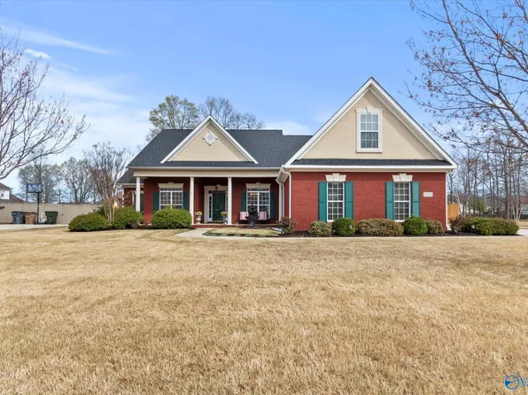 2409 Jarvis St SW, Decatur, AL 35603