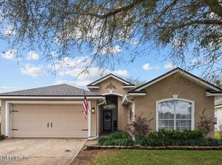 1872 Creekview Dr, Green Cove Springs, FL 32043