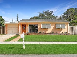 702 Snowden Dr, Lake Worth, FL 33461