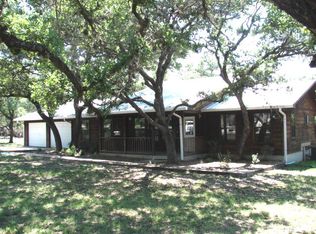 57 Dever Dr, Leakey, TX 78873
