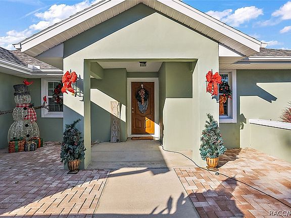 4th image of 8289 SE 162nd St
